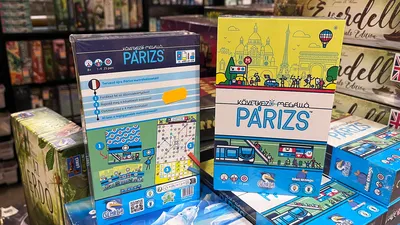 Következő megálló: Párizs (Next Station: Paris)